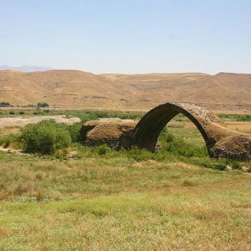 جسر عين ديوار