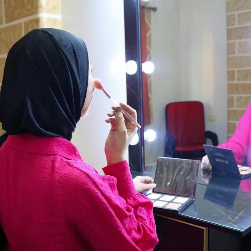 Salon Nour Al-Atrash