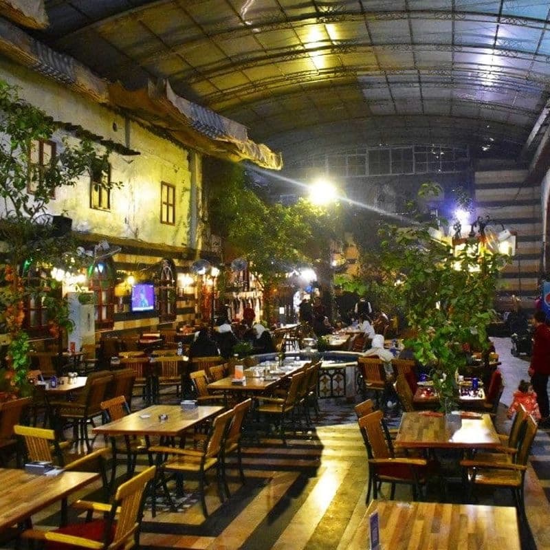 مطعم بيت العيلة
