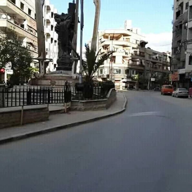Al-Suyuf Square