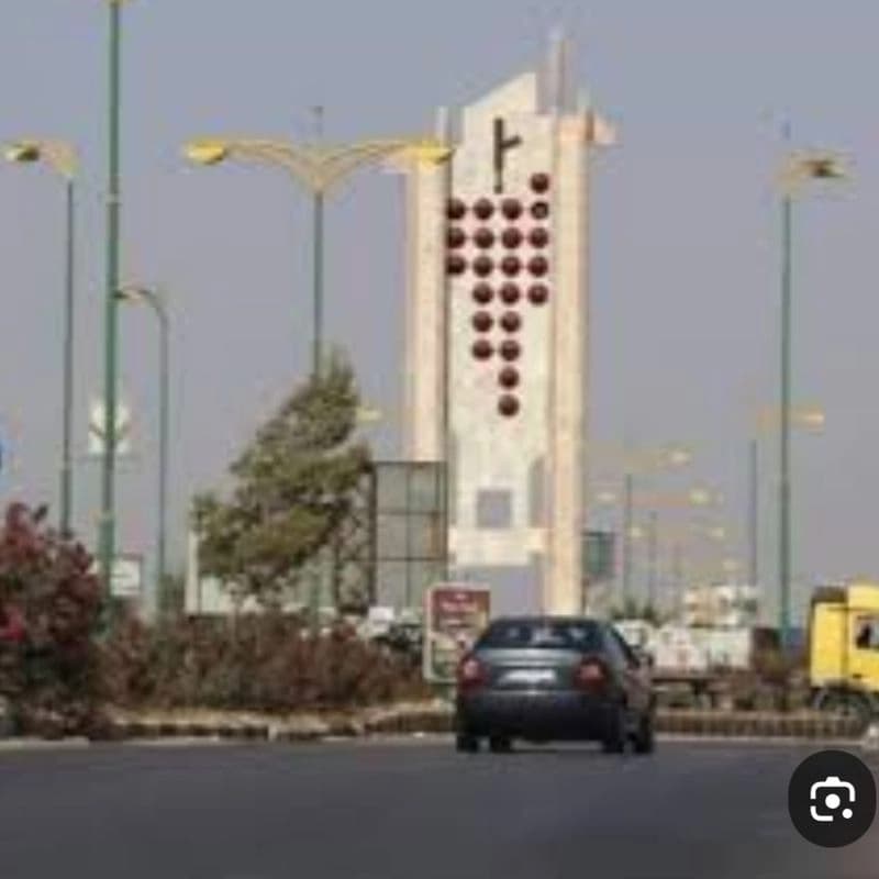 ساحة دوار العنقود