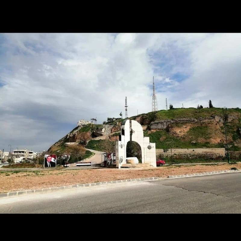 ساحة أبو فراس الحمداني