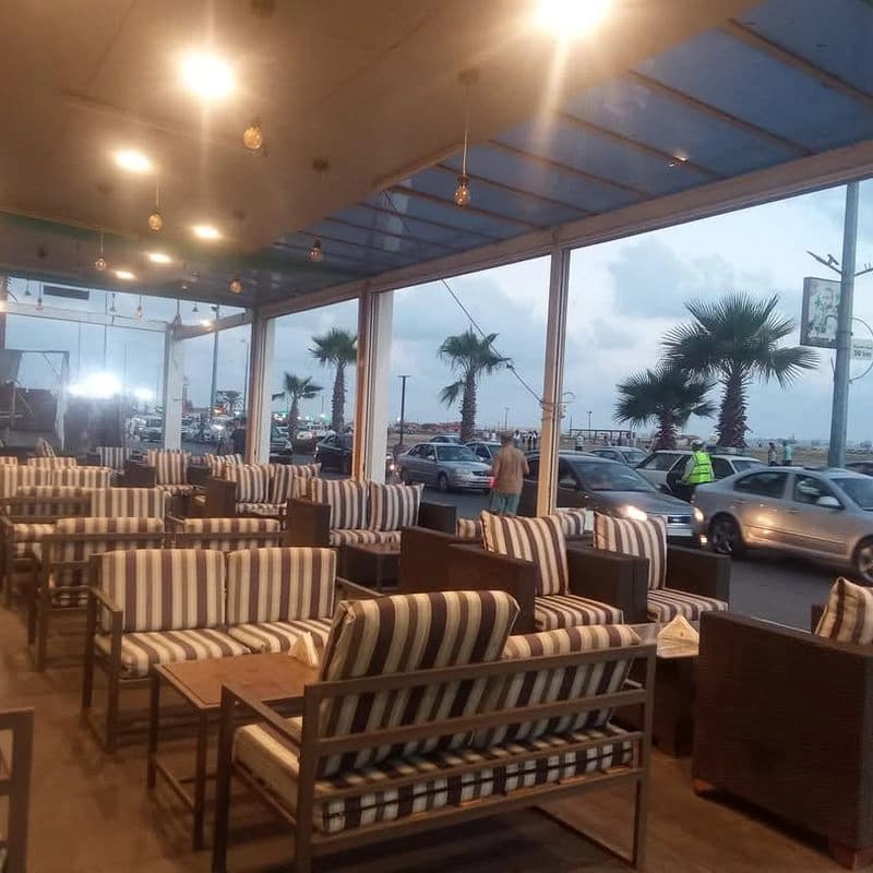 مطعم وكافيه ميجانا