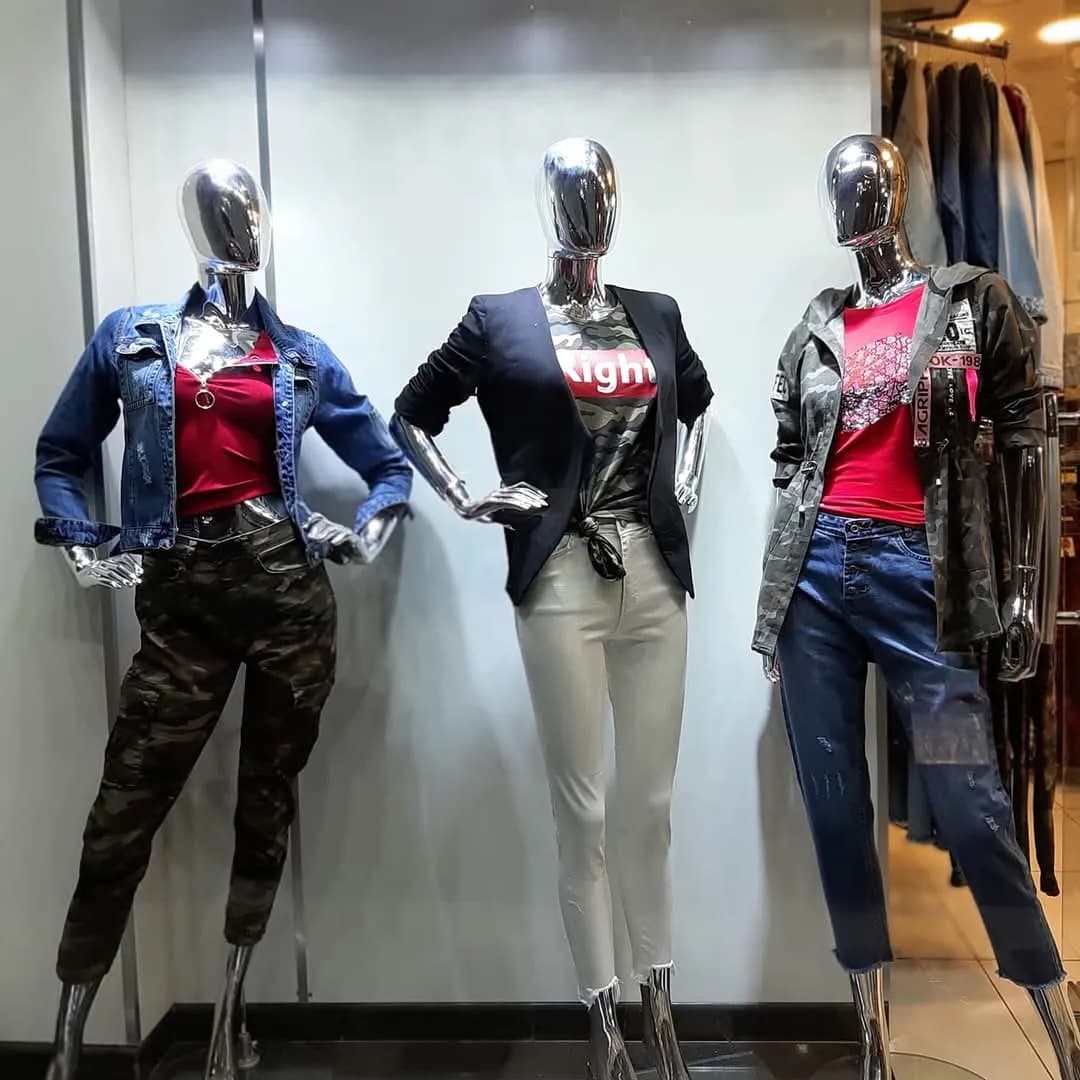 Jaafar Women’s Clothing