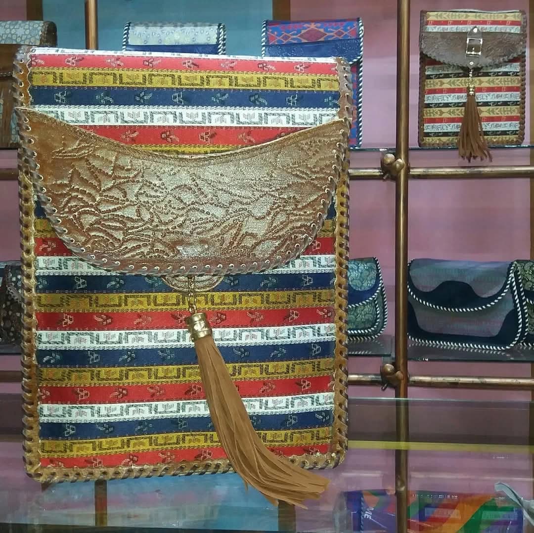 Jolnar Bags