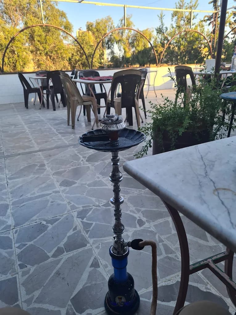 مقهى المنار