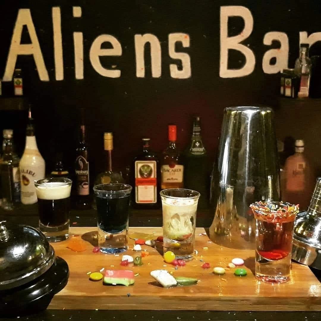 Allen’s Bar