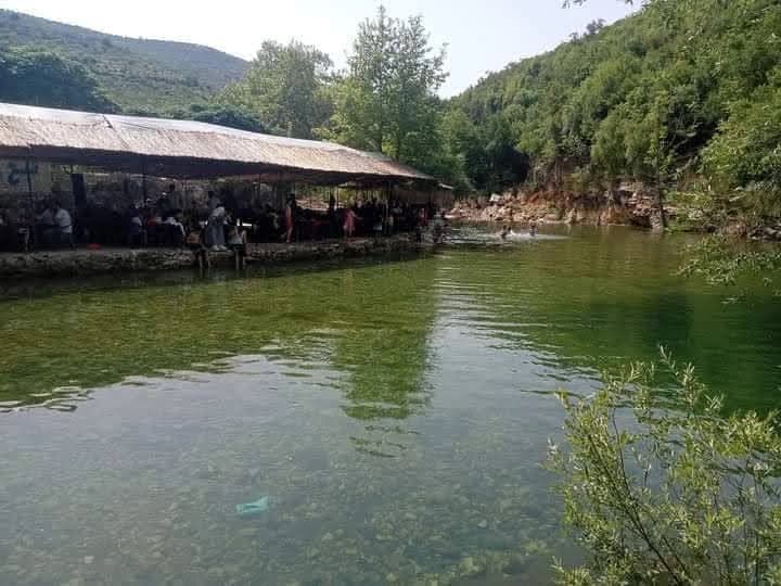 مسبح ومطعم نبع الملتقى