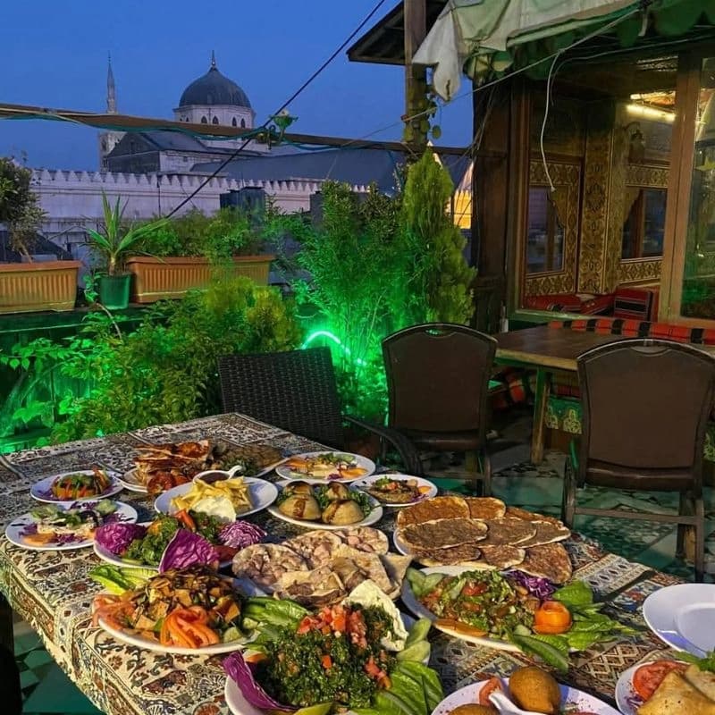 مطعم ابو العز