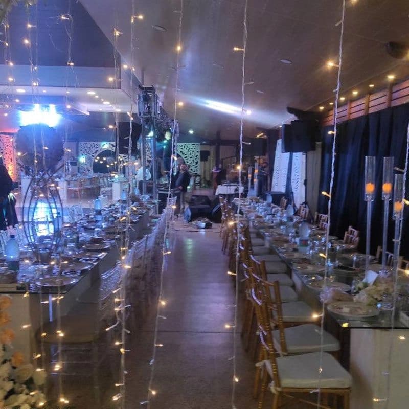 مطعم الروشة