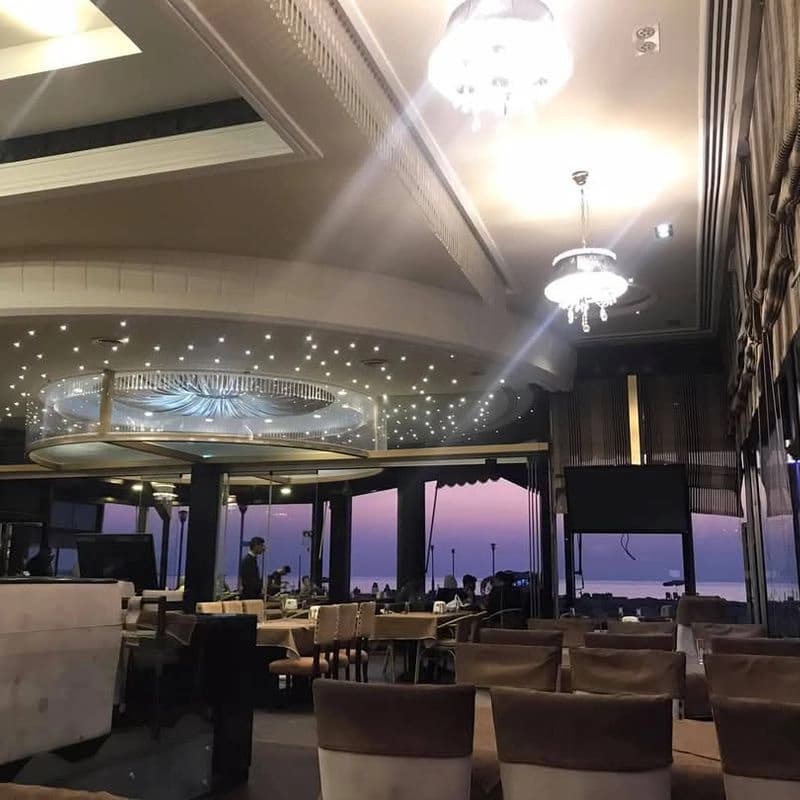 مطعم جلاكسي