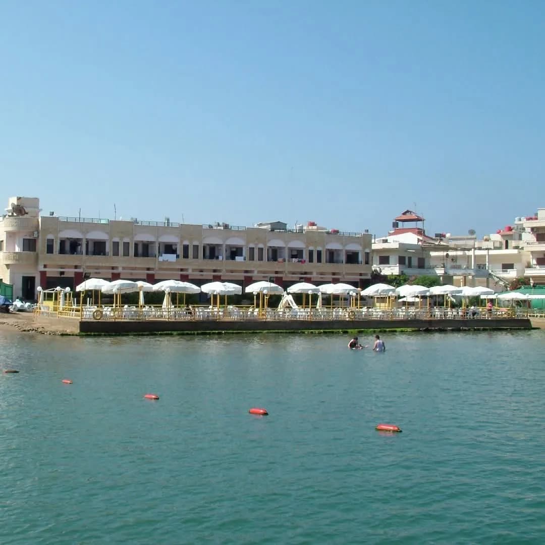 شاطئ الأخضر طرطوس